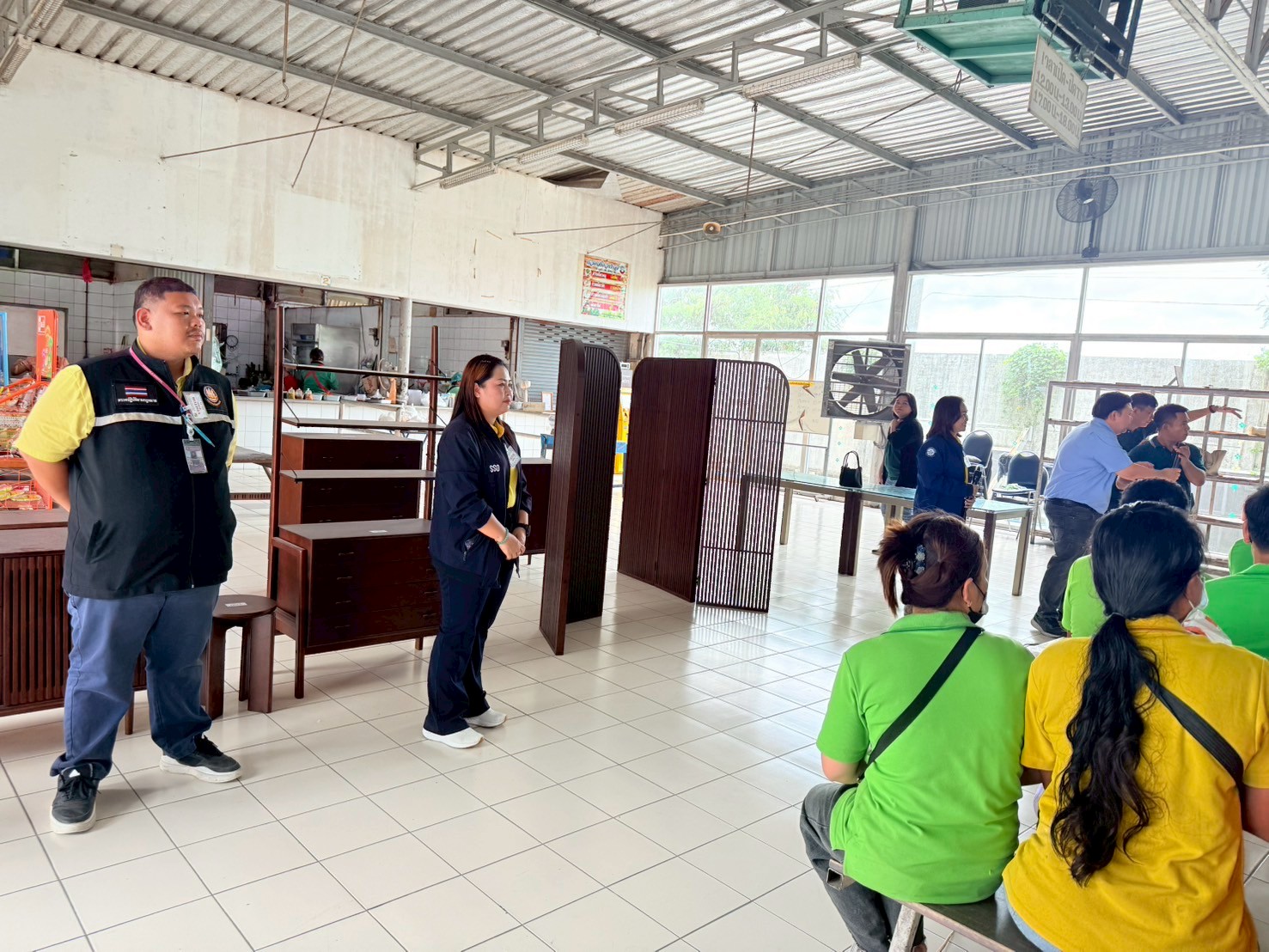 กิจกรรมราชการพบแรงงานกัมพูชา - LINE_ALBUM_ประชุุม30-7-68_250826_51.jpg