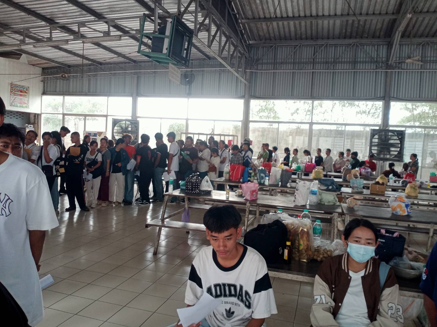 รับสมัครงานพม่า - 142960_0.jpg